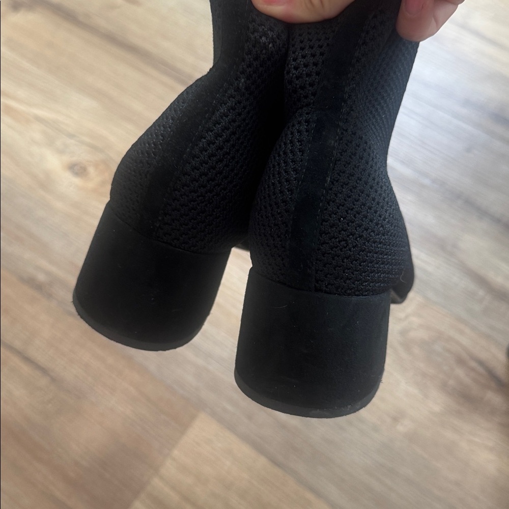 Eileen Fisher Honey Black Knit Block Heel Ankle Booties 9.5 $235 - Picture 4 of 7